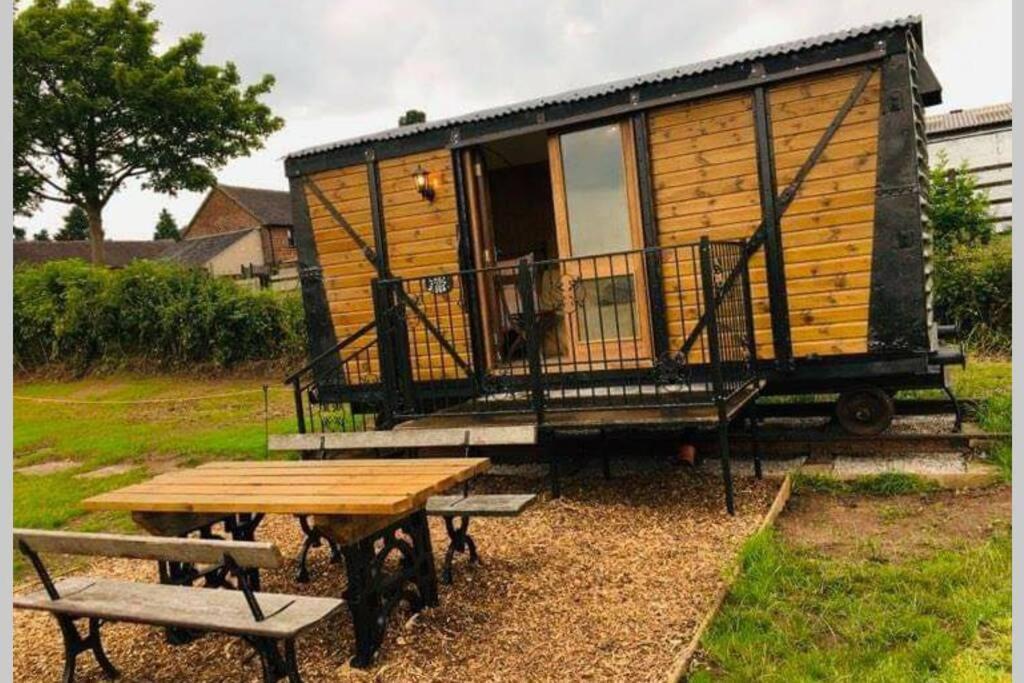 Malthouse Farm Cottage Carriage Dilhorne Kültér fotó